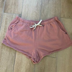 Vuori Sunnyside Short - Burnt Clay